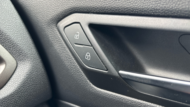 Volkswagen T-Roc 1.5 TSI EVO Design 5dr Petrol Hatchback